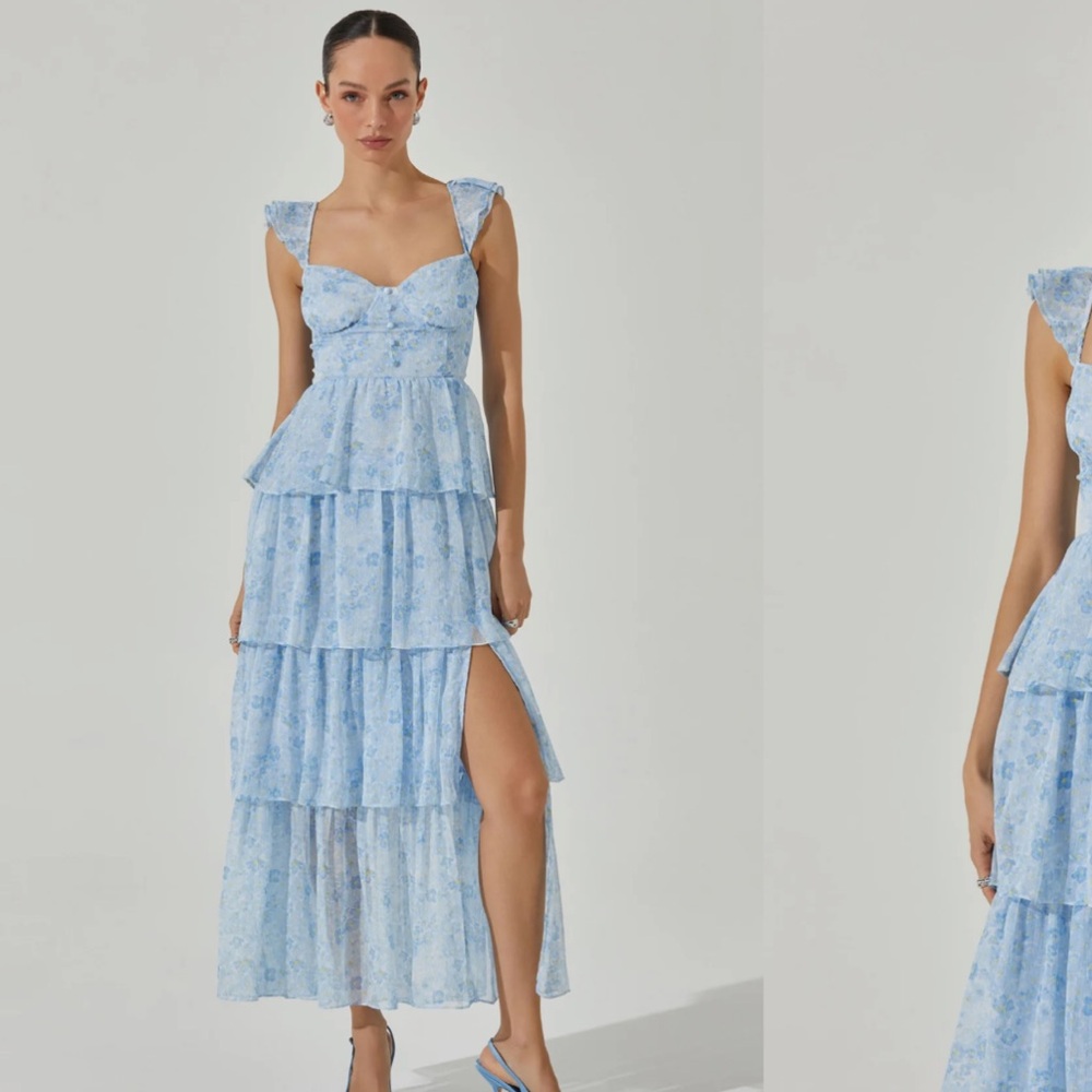 ASTR mid summer blue floral dress NWT